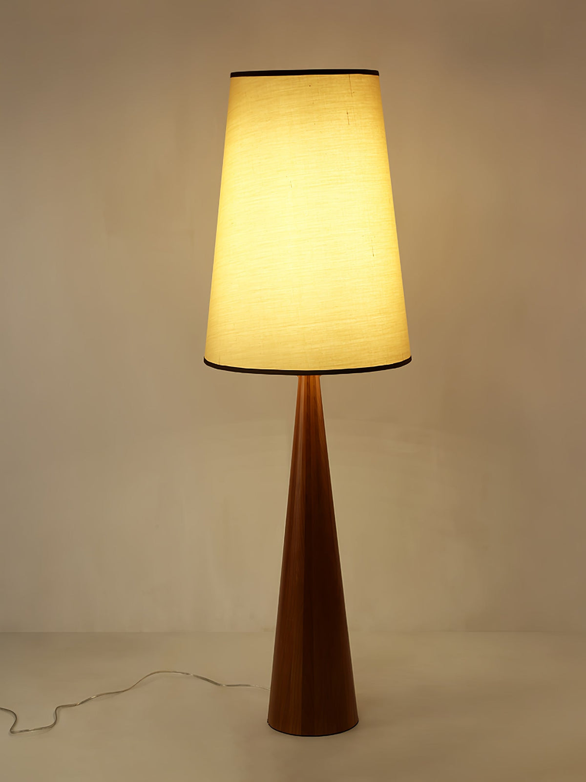 ConeLite Minimalistische Stehleuchte und mit hydrographischem Holz-Holzmaser- und Lampenschirm