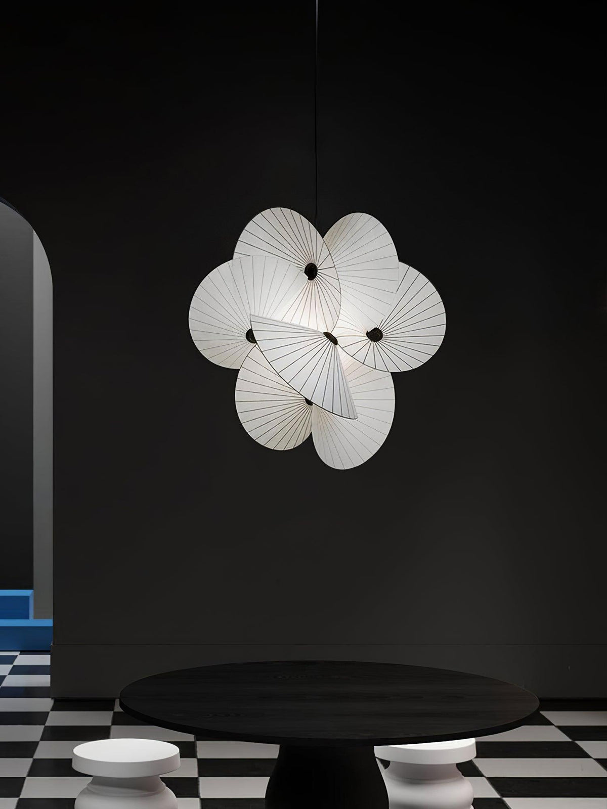 Solarare Stoff-Pendelleuchte mit künstlerischem Design