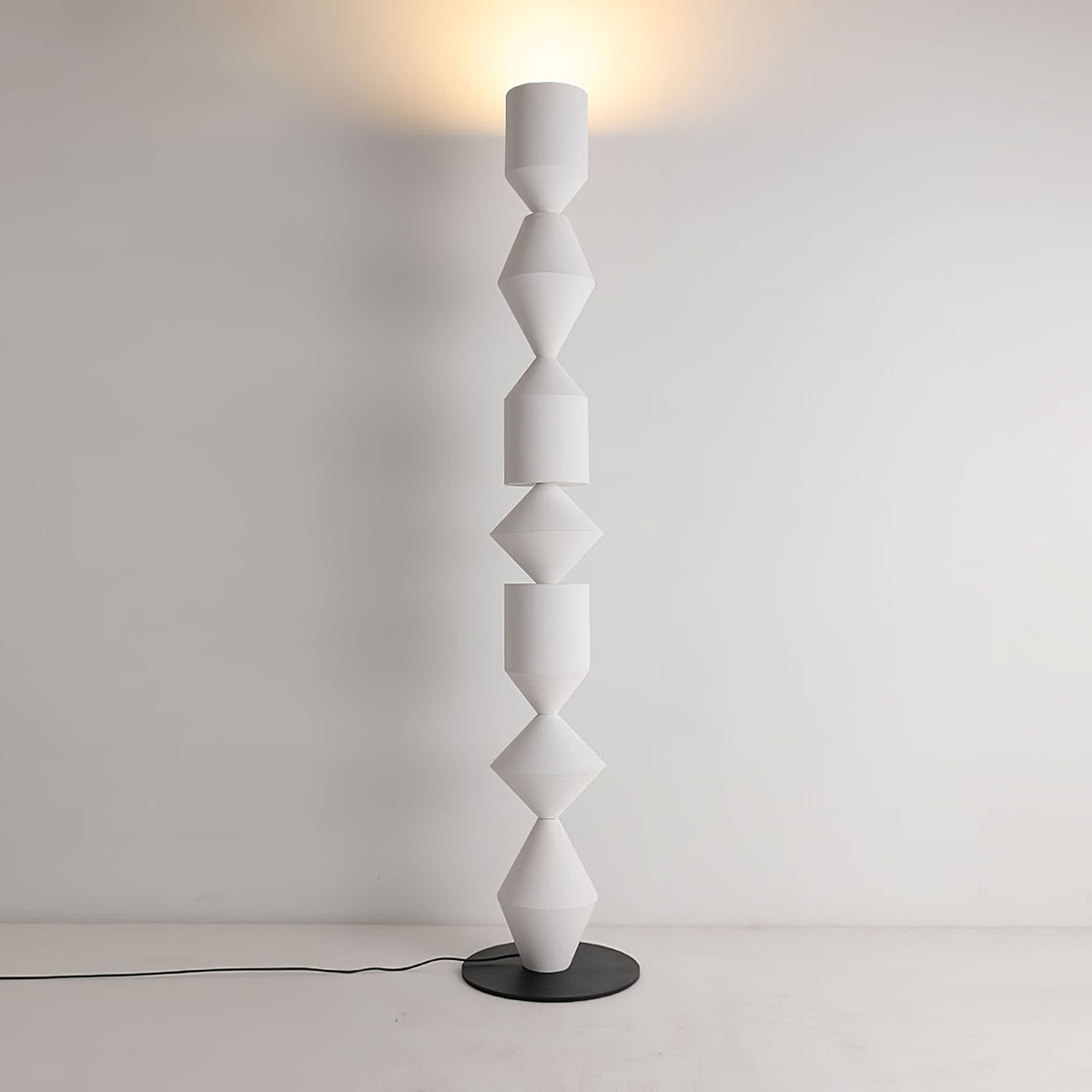 Drisen Minimalistische Stehleuchte aus Holz