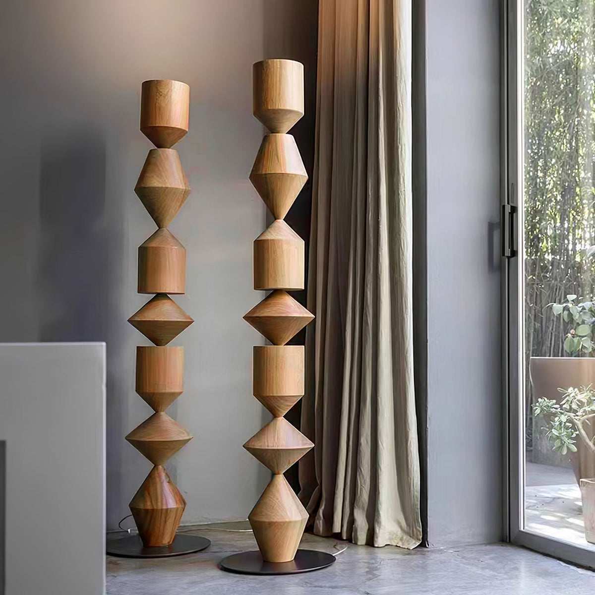 Drisen Minimalistische Stehleuchte aus Holz