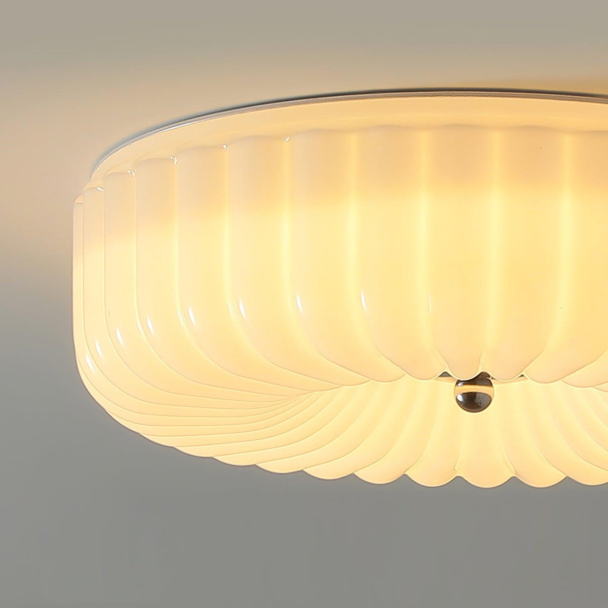 Mivone flache Deckenleuchte aus Milchglas mit Retro-Rippenstruktur