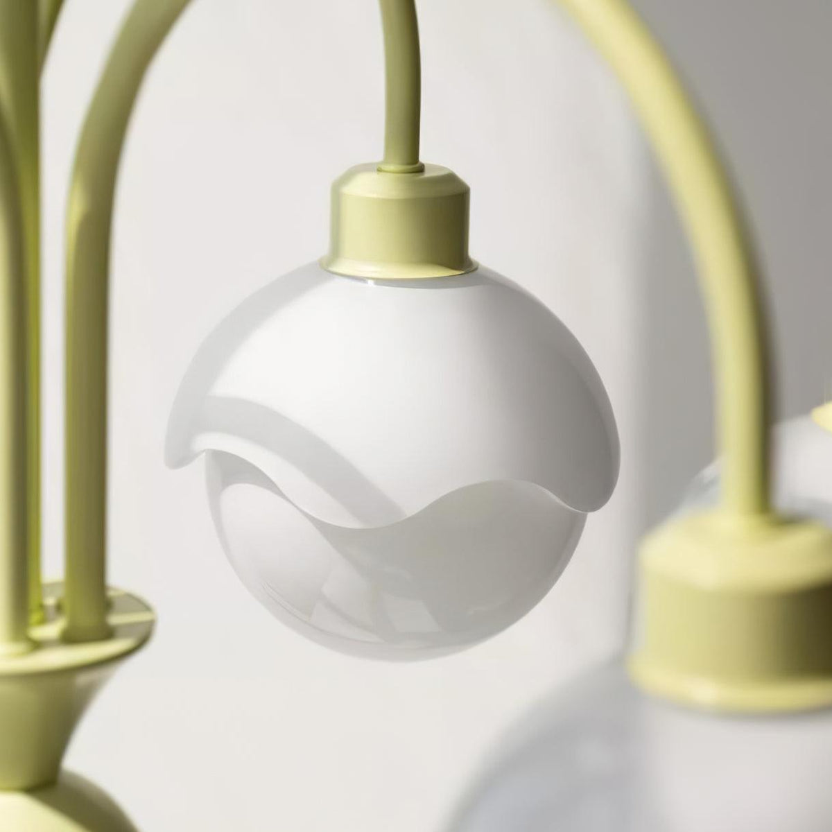 Sorivora Kronleuchter Creamy Lychee Matcha Grün Arm