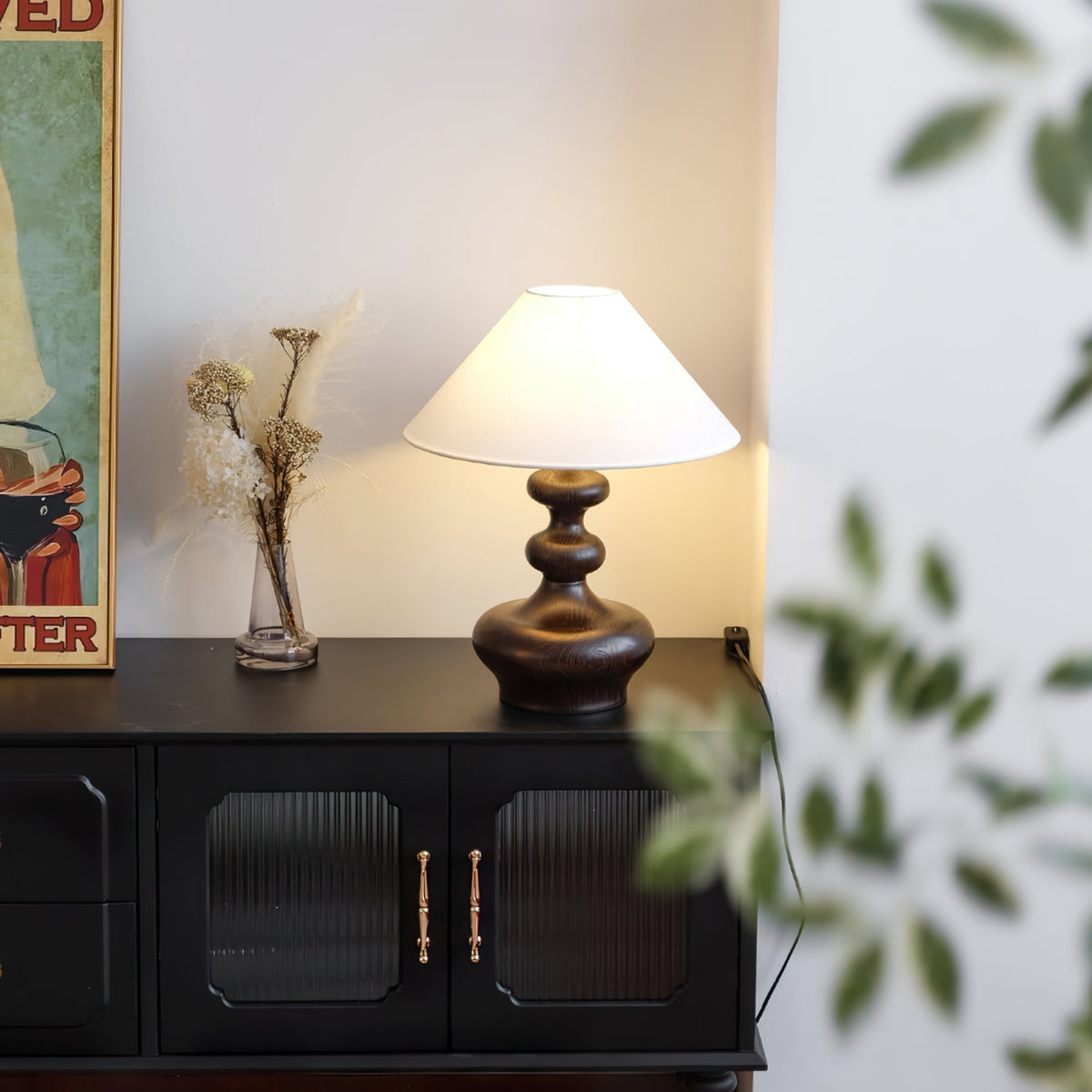 Vominex Tischleuchte aus Holz und Stoff im Vintage-Stil