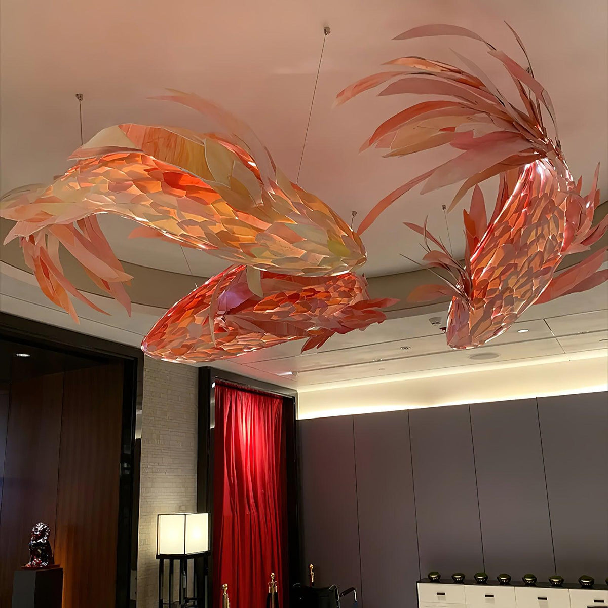 Aureline Crimson Swirl Koi Kronleuchter in Rot