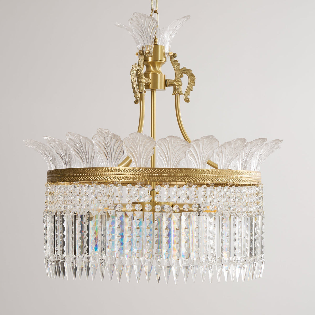Miles Luxuriöser Kronleuchter im French-Empire-Landhausstil