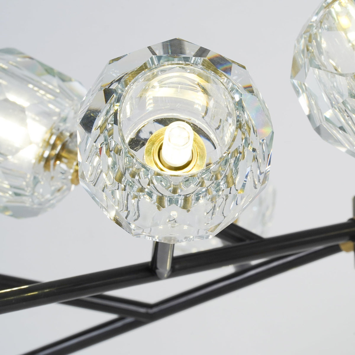 Thalyn Pendelleuchte Kristallkugel Messing Cluster