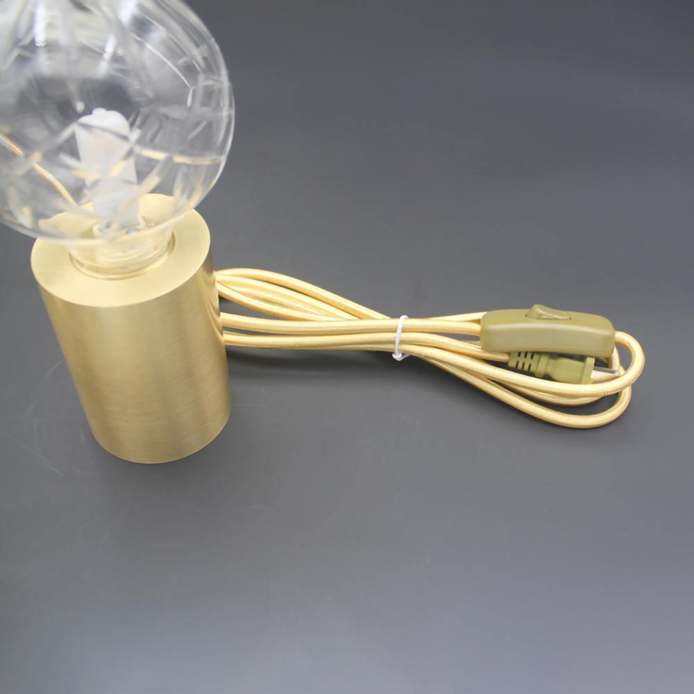 Lyrician Messing-Glas-Industrie-Tischlampe