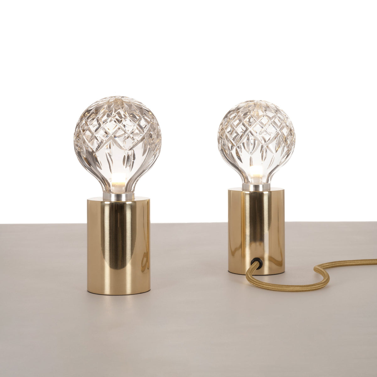 Lyrician Messing-Glas-Industrie-Tischlampe