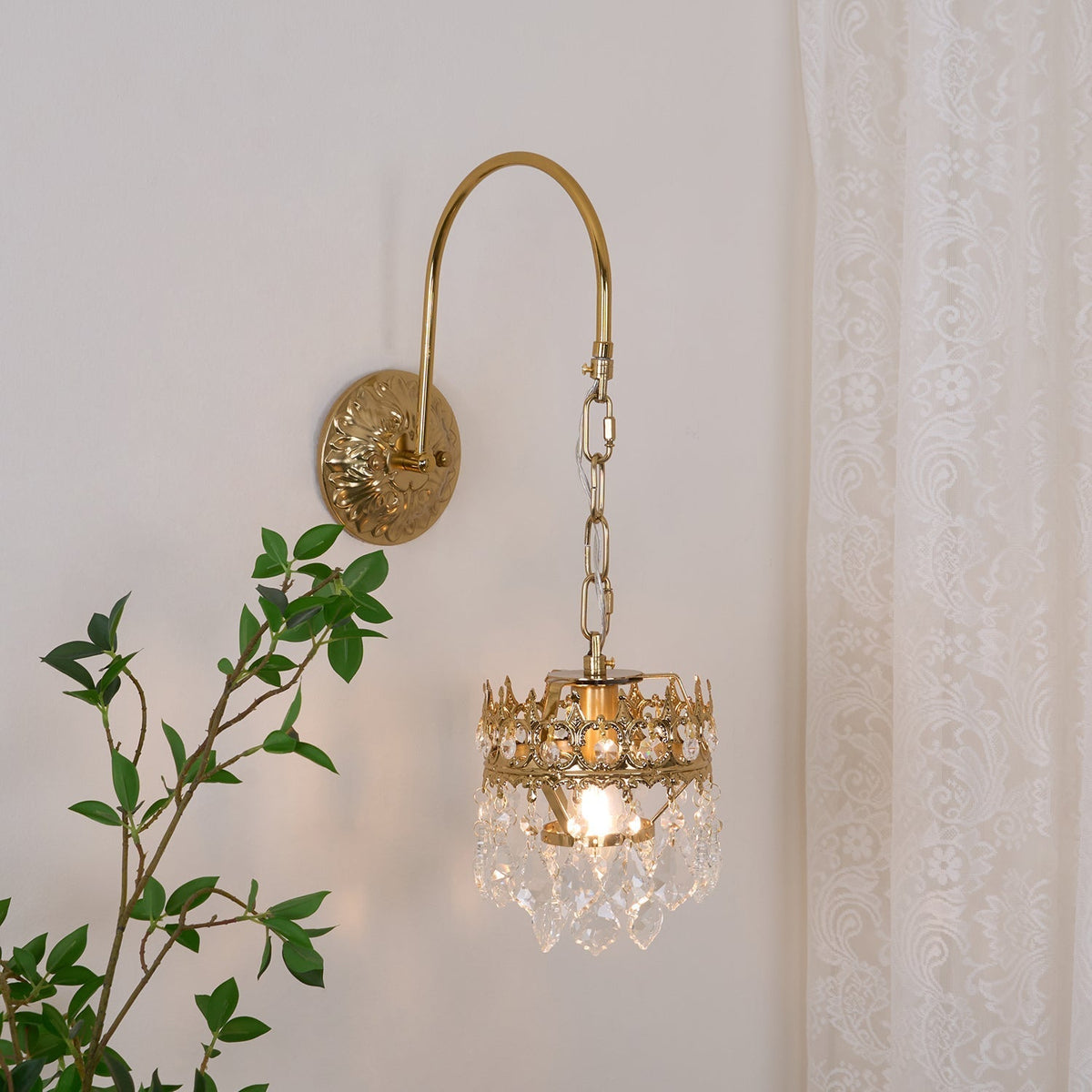 Ivmarila Wandleuchte aus Kristall im nordischen Kunststil Kronleuchter-Design