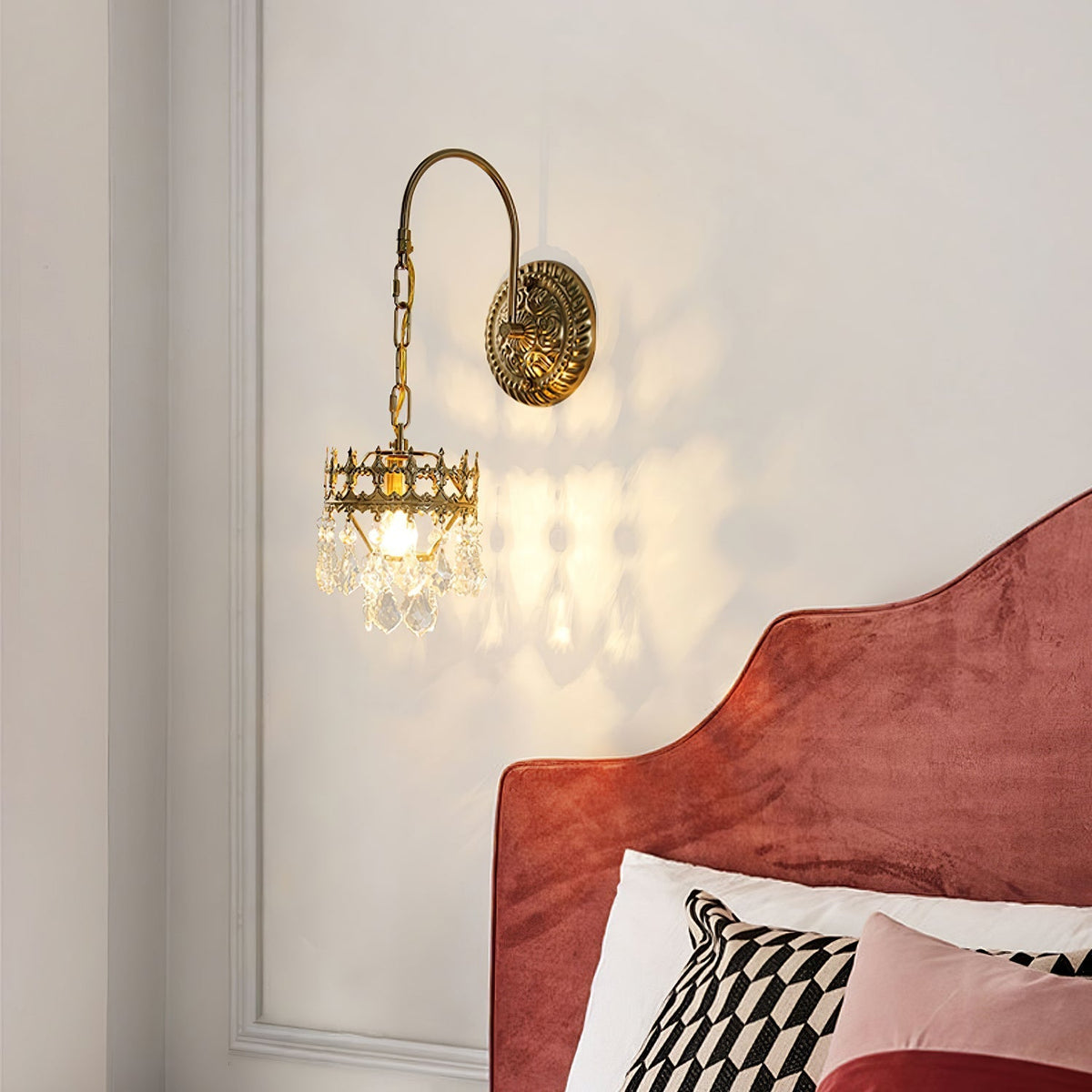 Ivmarila Wandleuchte aus Kristall im nordischen Kunststil Kronleuchter-Design