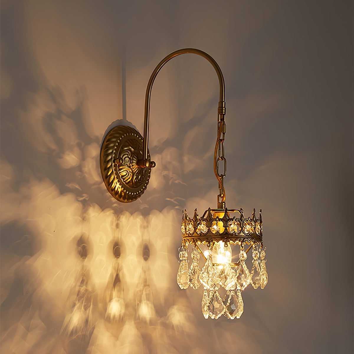 Ivmarila Wandleuchte aus Kristall im nordischen Kunststil Kronleuchter-Design