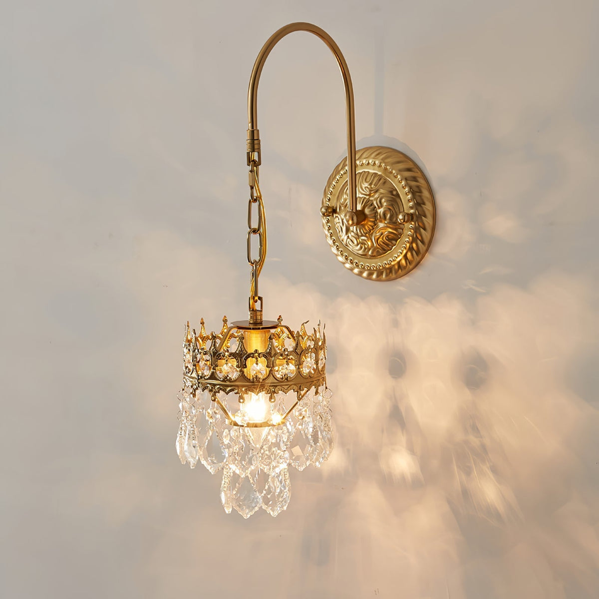Ivmarila Wandleuchte aus Kristall im nordischen Kunststil Kronleuchter-Design