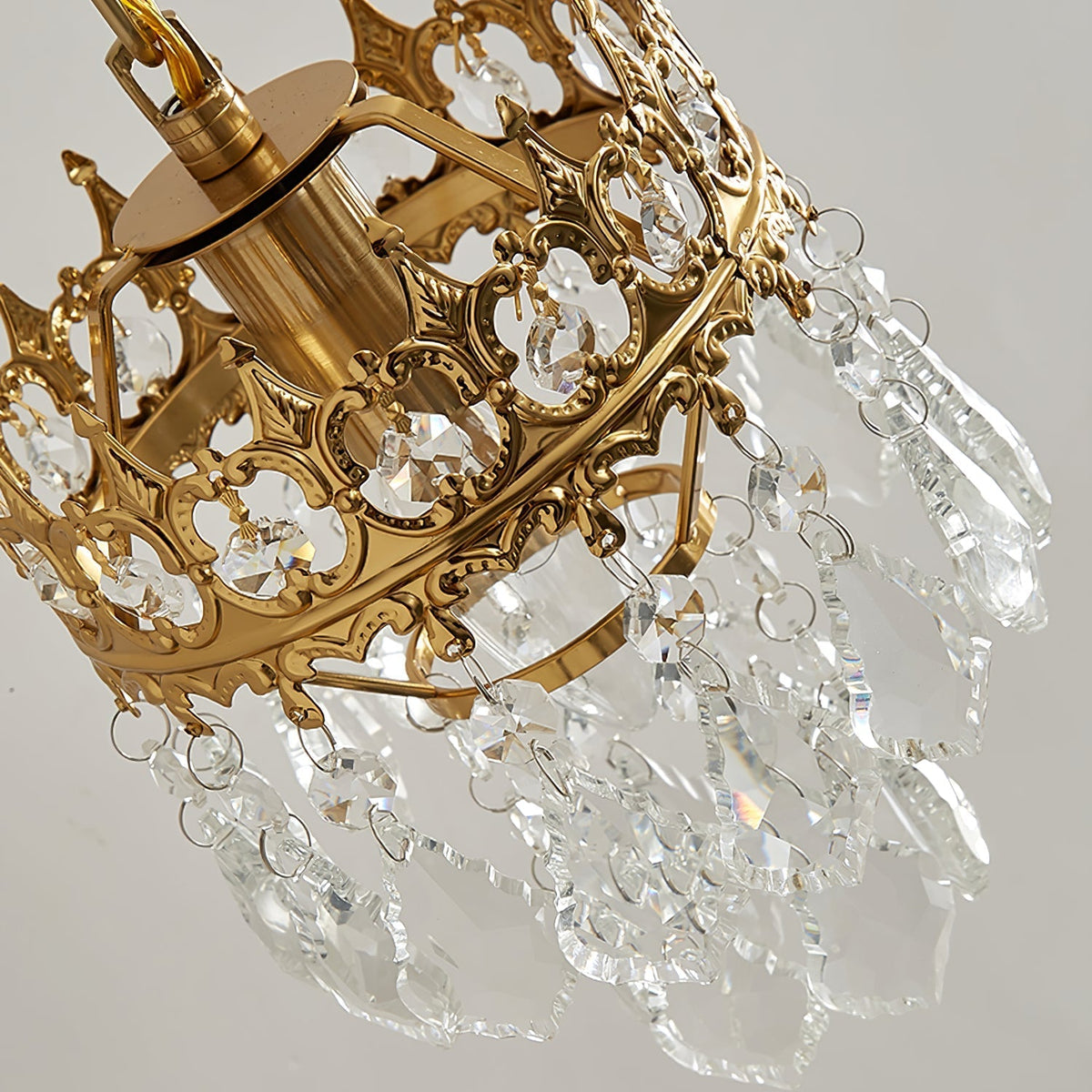 Ivmarila Wandleuchte aus Kristall im nordischen Kunststil Kronleuchter-Design
