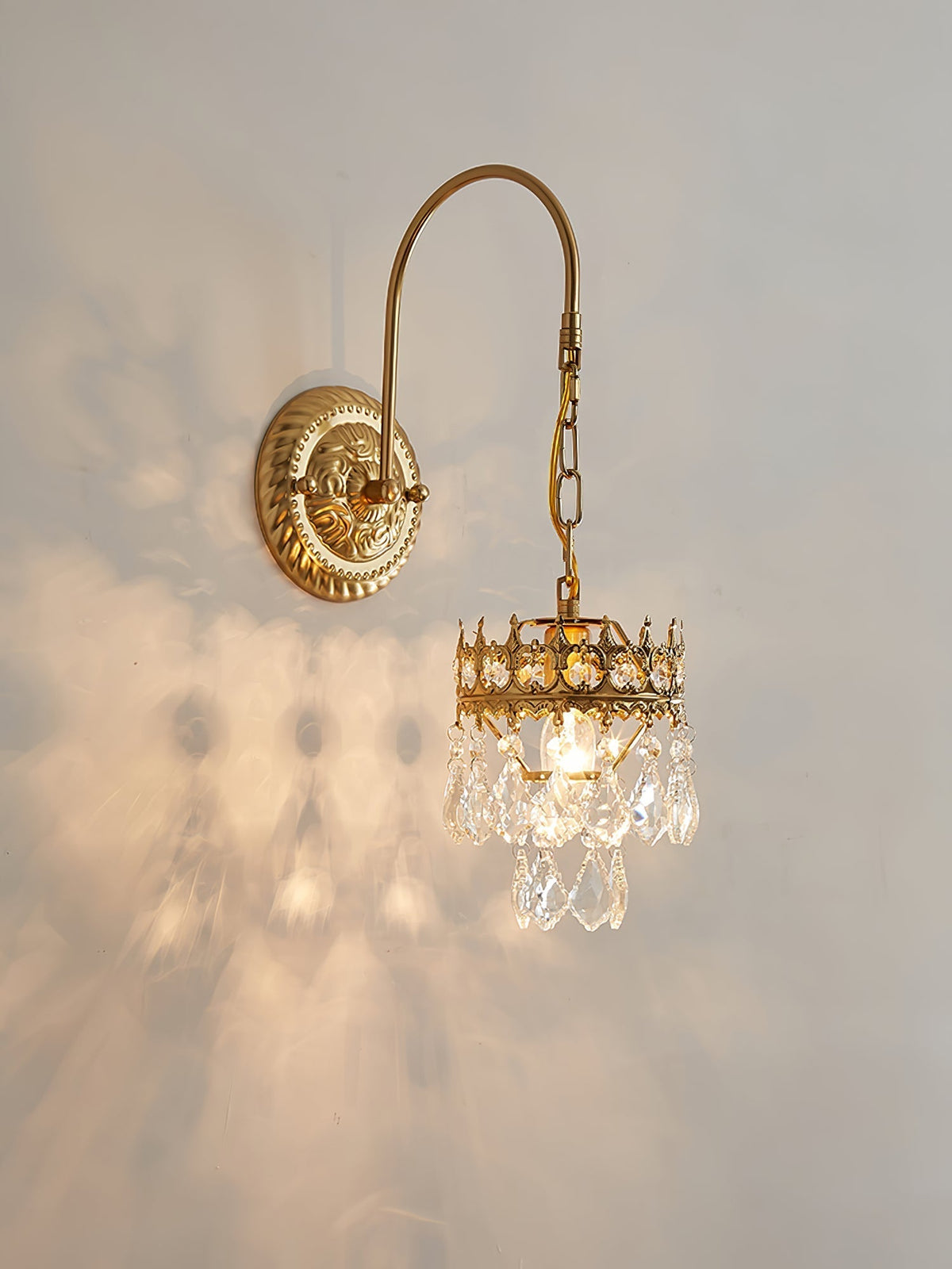 Ivmarila Wandleuchte aus Kristall im nordischen Kunststil Kronleuchter-Design