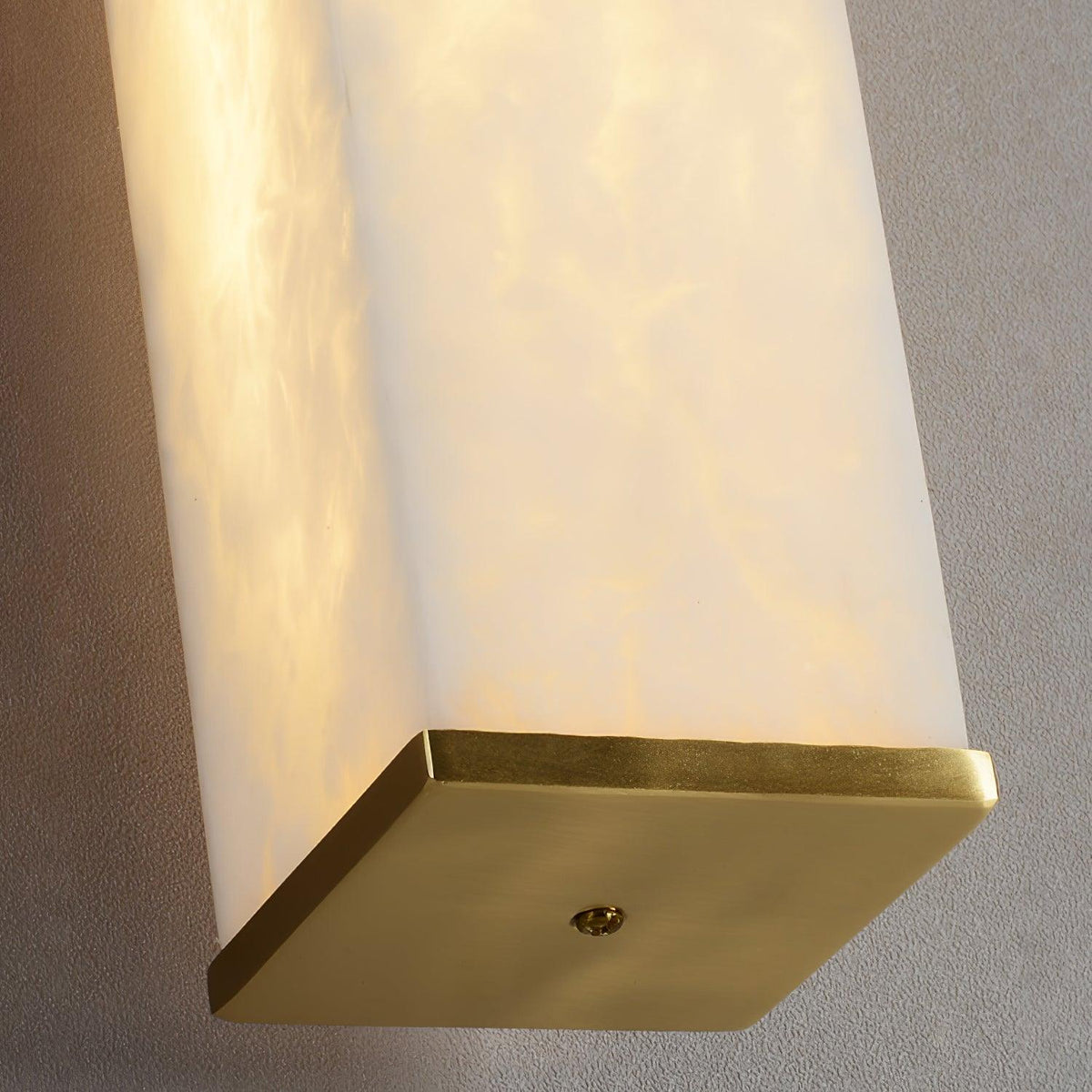 Vithaira Alabaster linear Wandleuchte