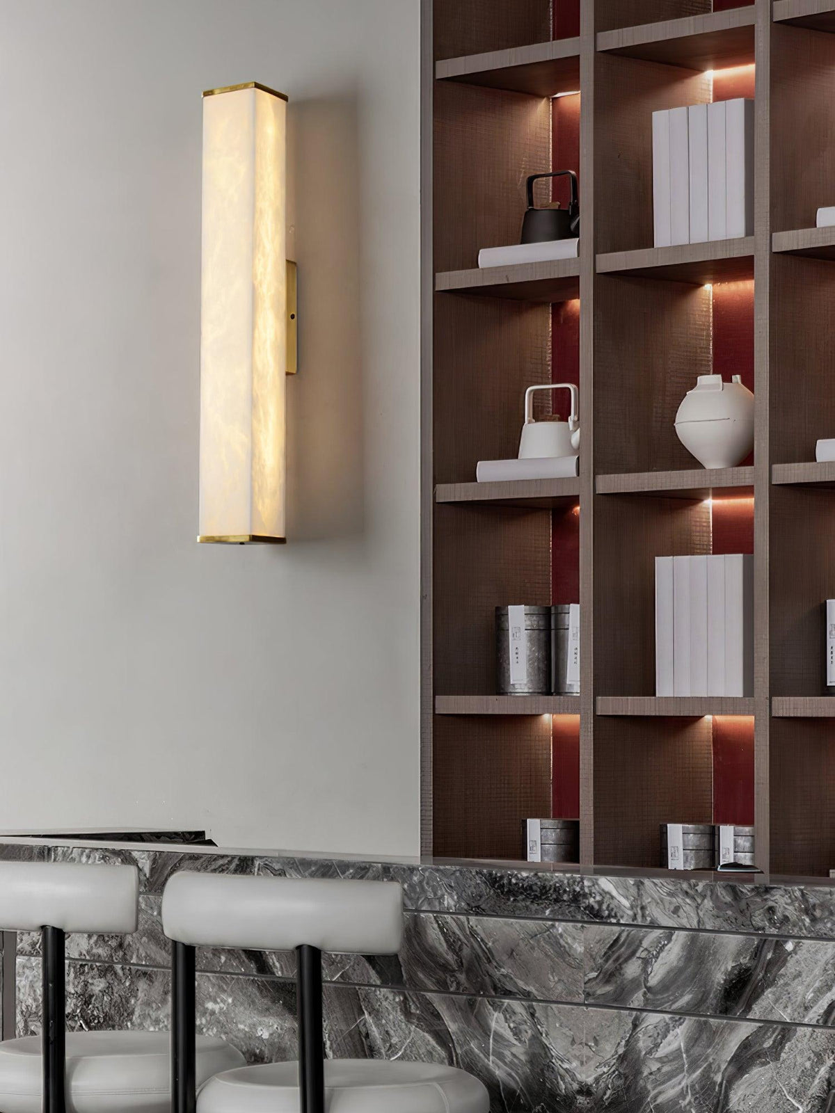 Vithaira Alabaster linear Wandleuchte