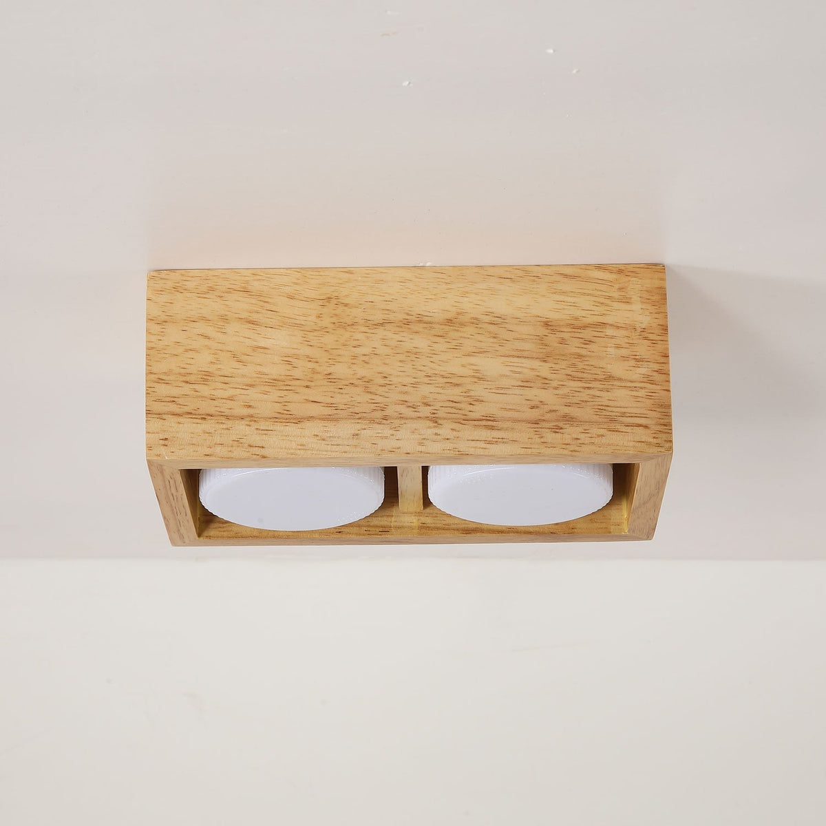 Eliza Minimalistische Deckenleuchte aus Holz