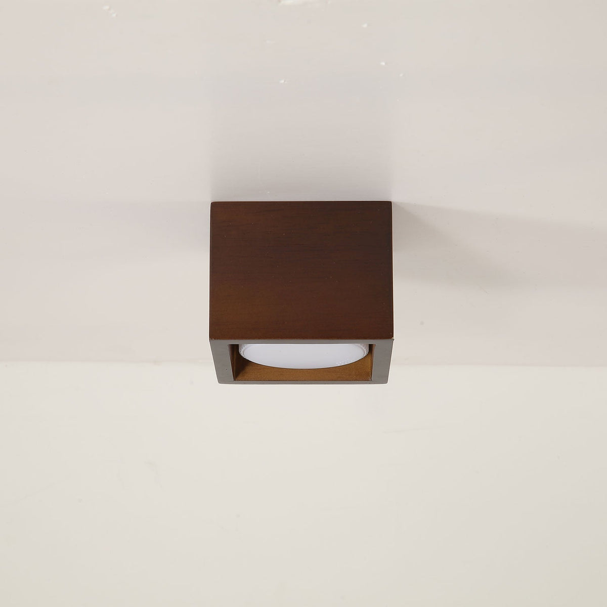 Eliza Minimalistische Deckenleuchte aus Holz