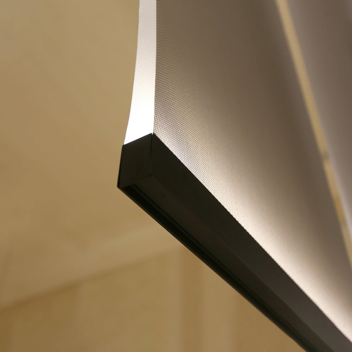 Emlin Minimalistische Pendelleuchte mit Vorhang-Lampenschirm