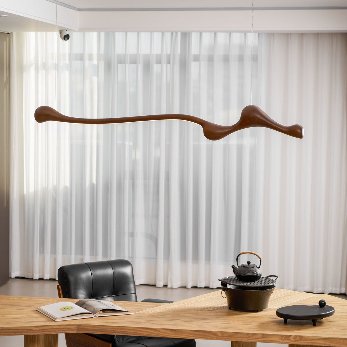 Alenor Pendelleuchte aus Holz im Retro-Stil
