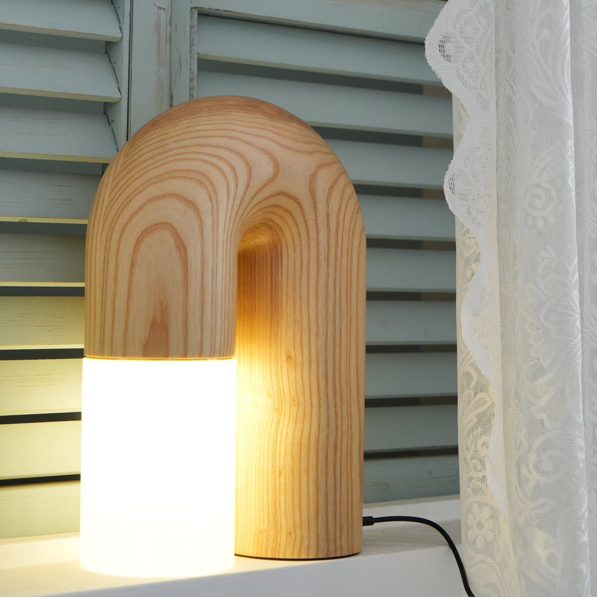 Arch Tischleuchte aus Holz