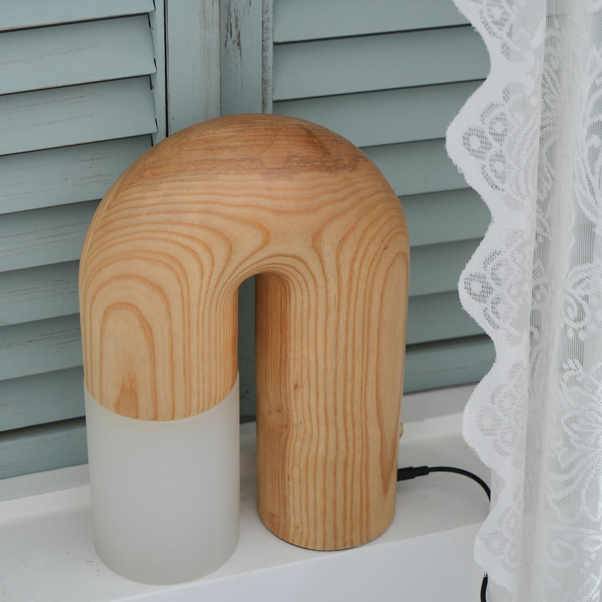 Arch Tischleuchte aus Holz