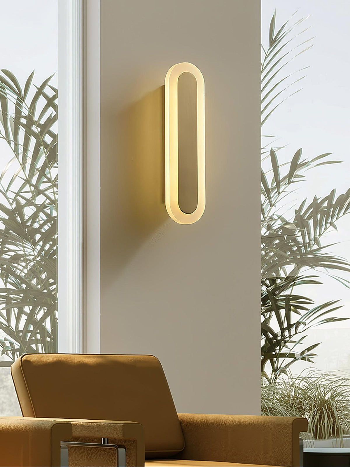 Solanelle zeitgenössische minimalistische Wandleuchte aus Messing