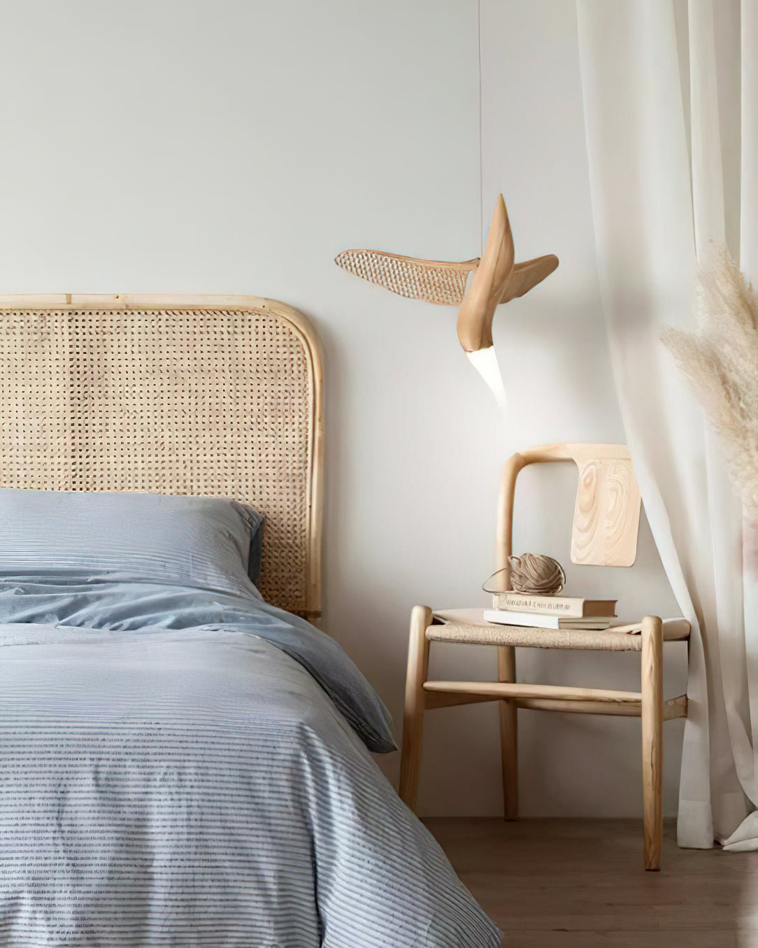 Elsilor Avian-Inspired Holz-Pendelleuchte