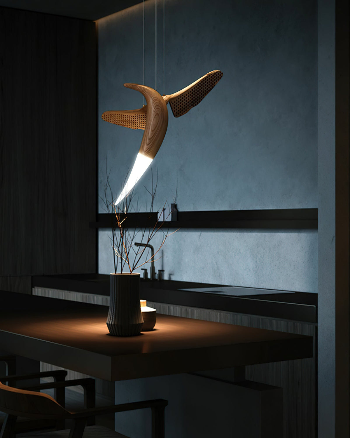 Elsilor Avian-Inspired Holz-Pendelleuchte