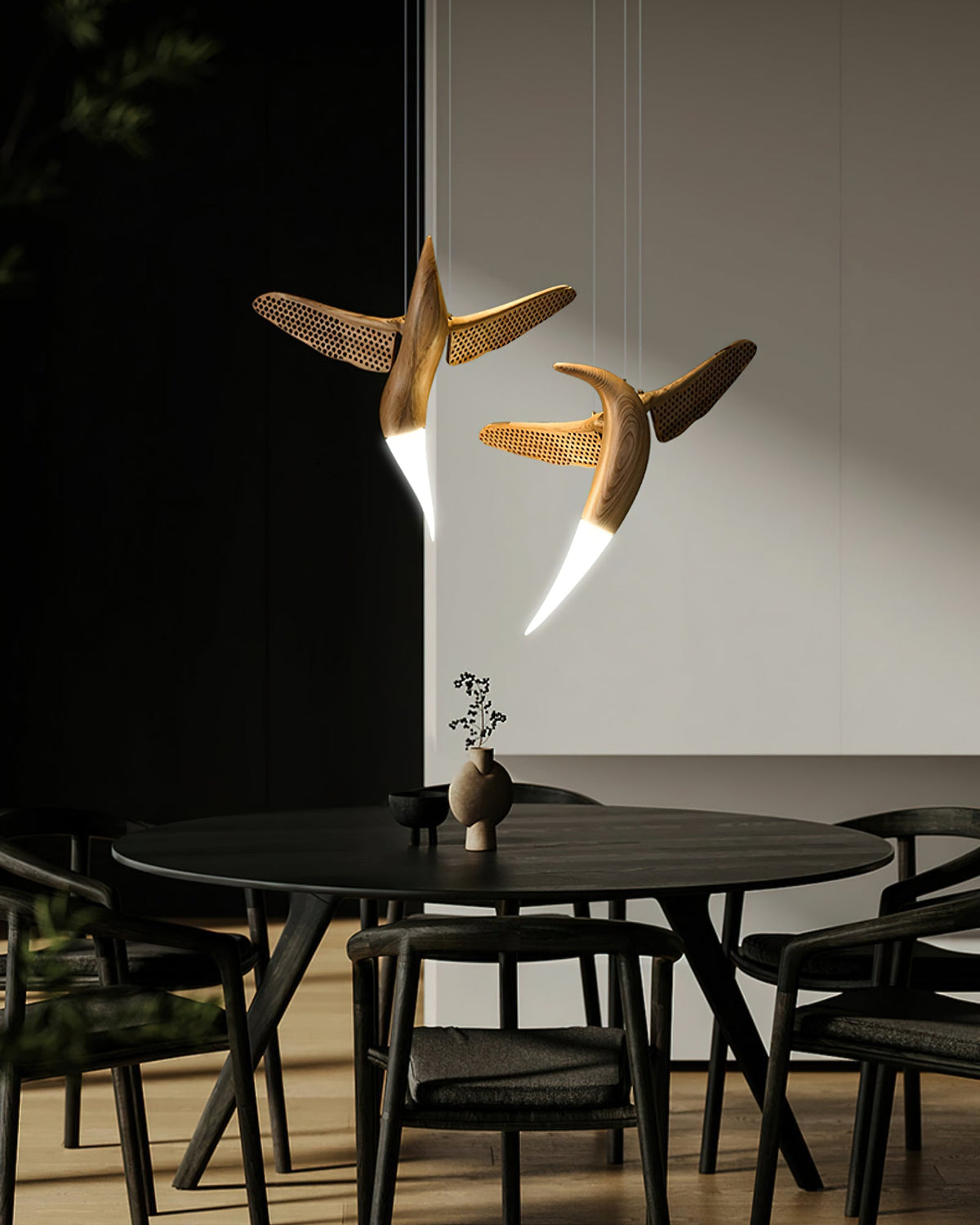 Elsilor Avian-Inspired Holz-Pendelleuchte
