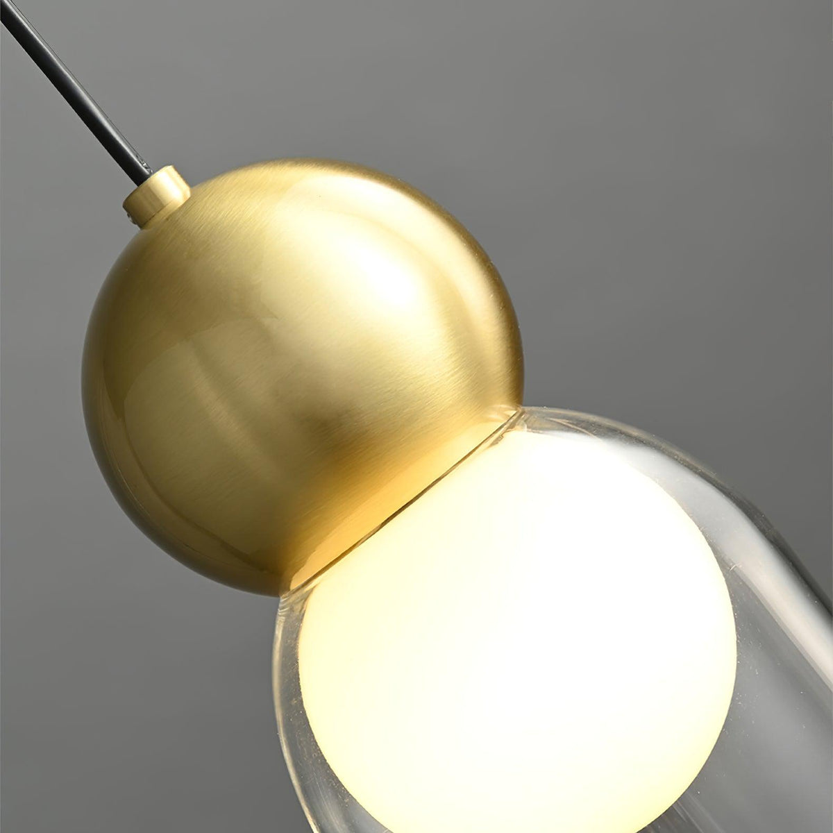 Veloina Pendelleuchte aus Messing mit Glas in geometrischem nordischem Stil