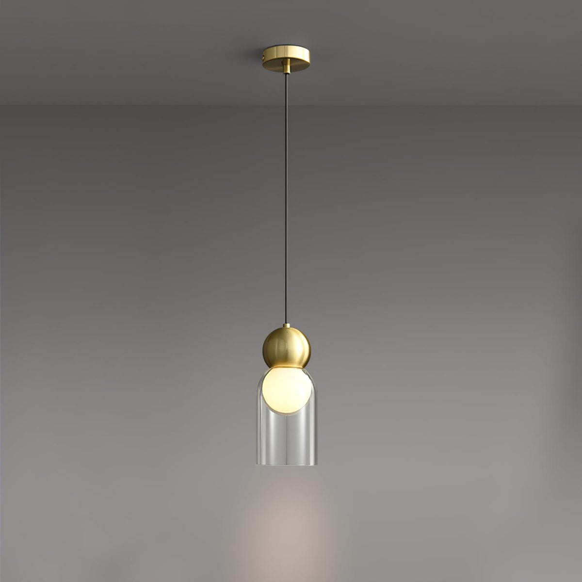 Veloina Pendelleuchte aus Messing mit Glas in geometrischem nordischem Stil
