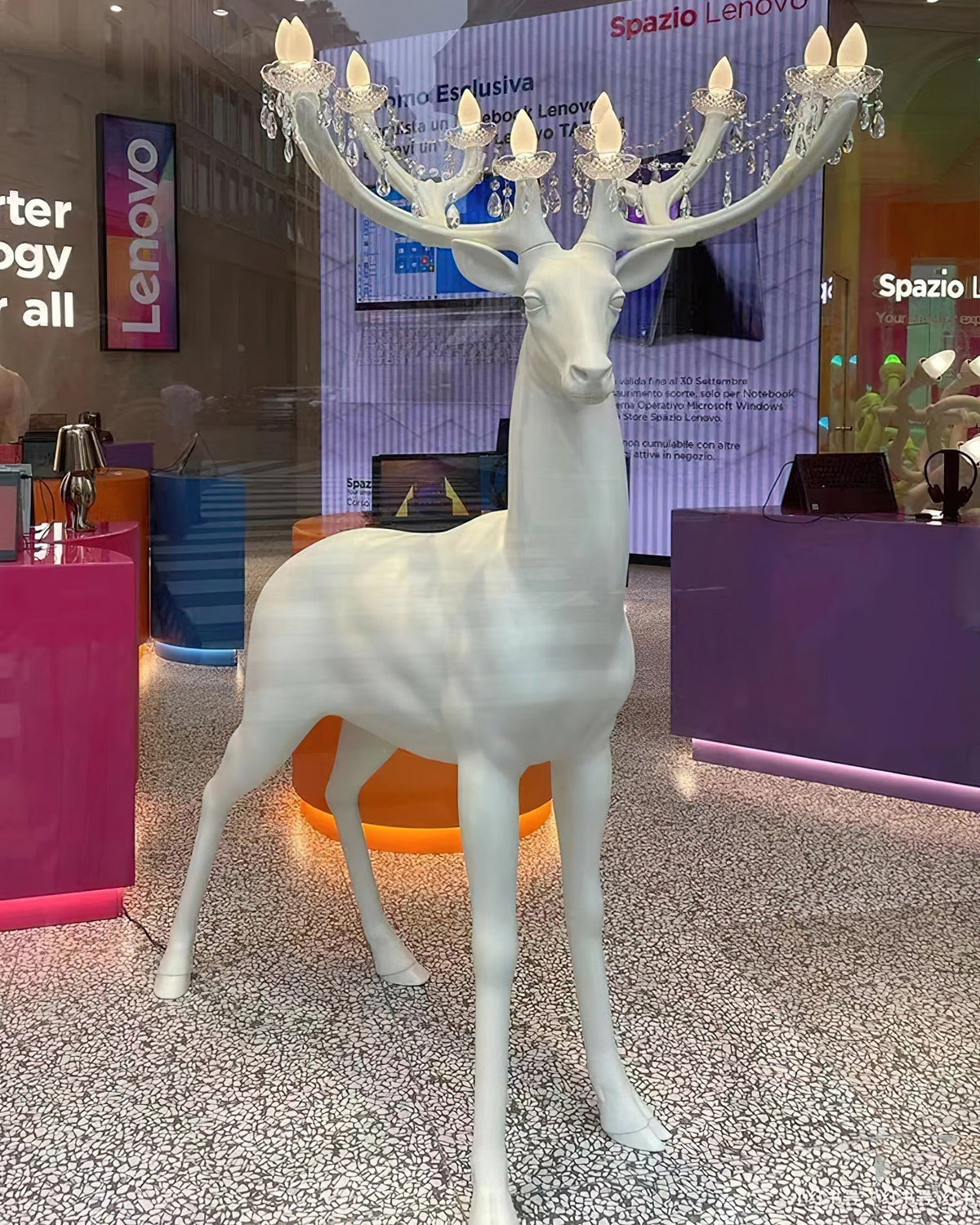 Stag Skulptur Stehleuchte