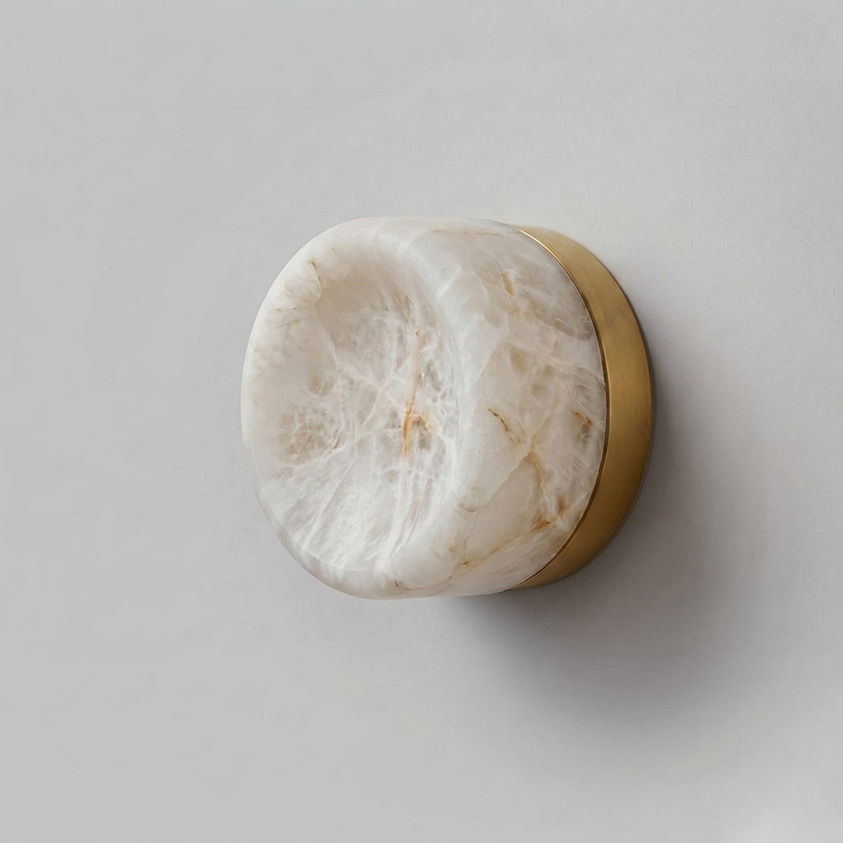 Opal Disc Alabaster Wandleuchte
