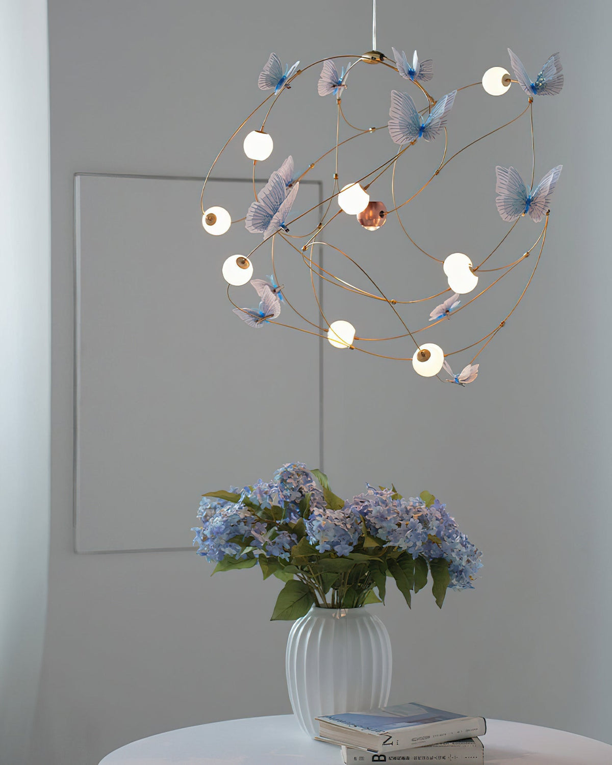 Calenira Orbit Butterfly Kronleuchter