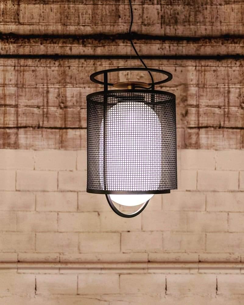 Meren Pendelleuchte aus Messing im Netz-Zylinder-Design für den industriellen Look