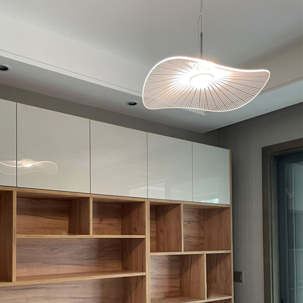 Cairns Lotusform Pendelleuchte Farbtemperatur Geometrisch