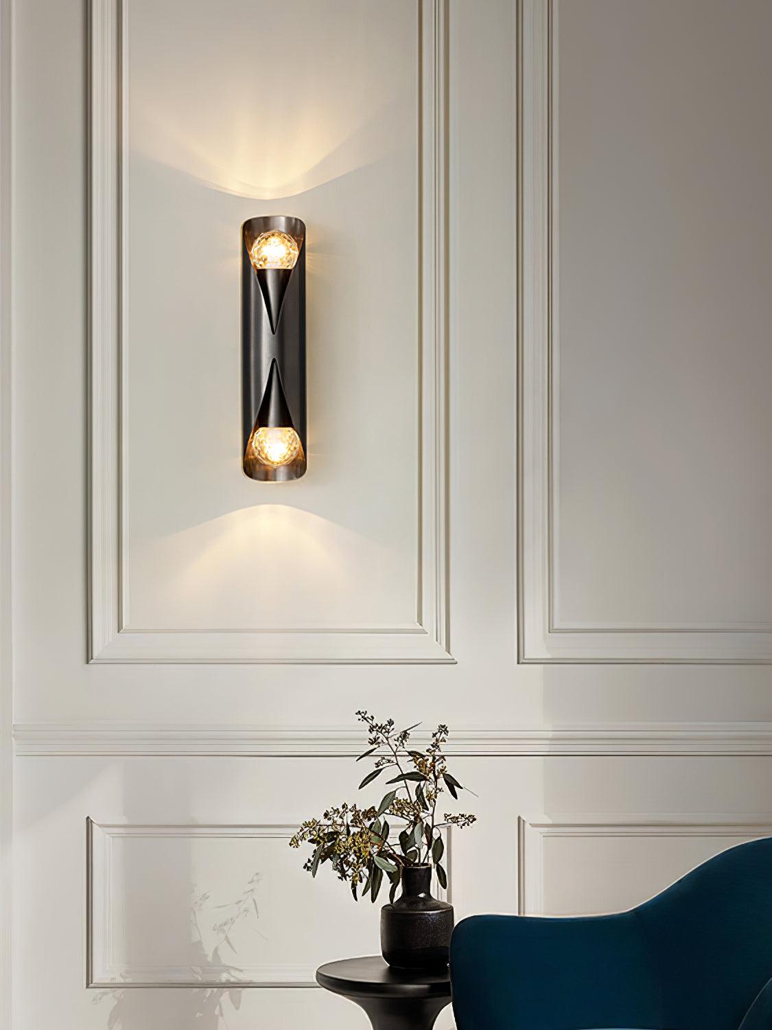 Veyric Diamant-Messing-Wandleuchte