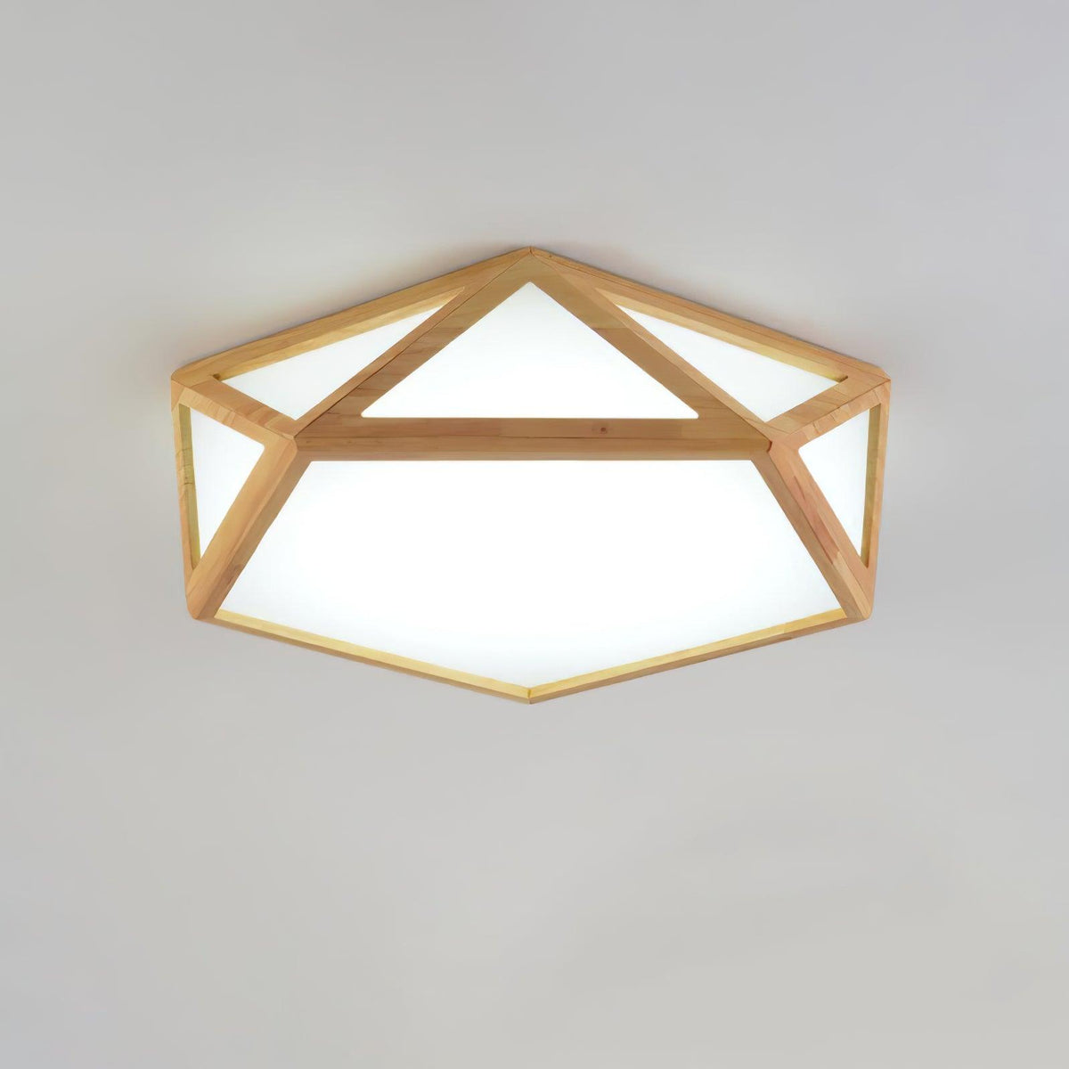 Syleneria Deckenleuchte aus Holz mit geometrischem Diamantdesign