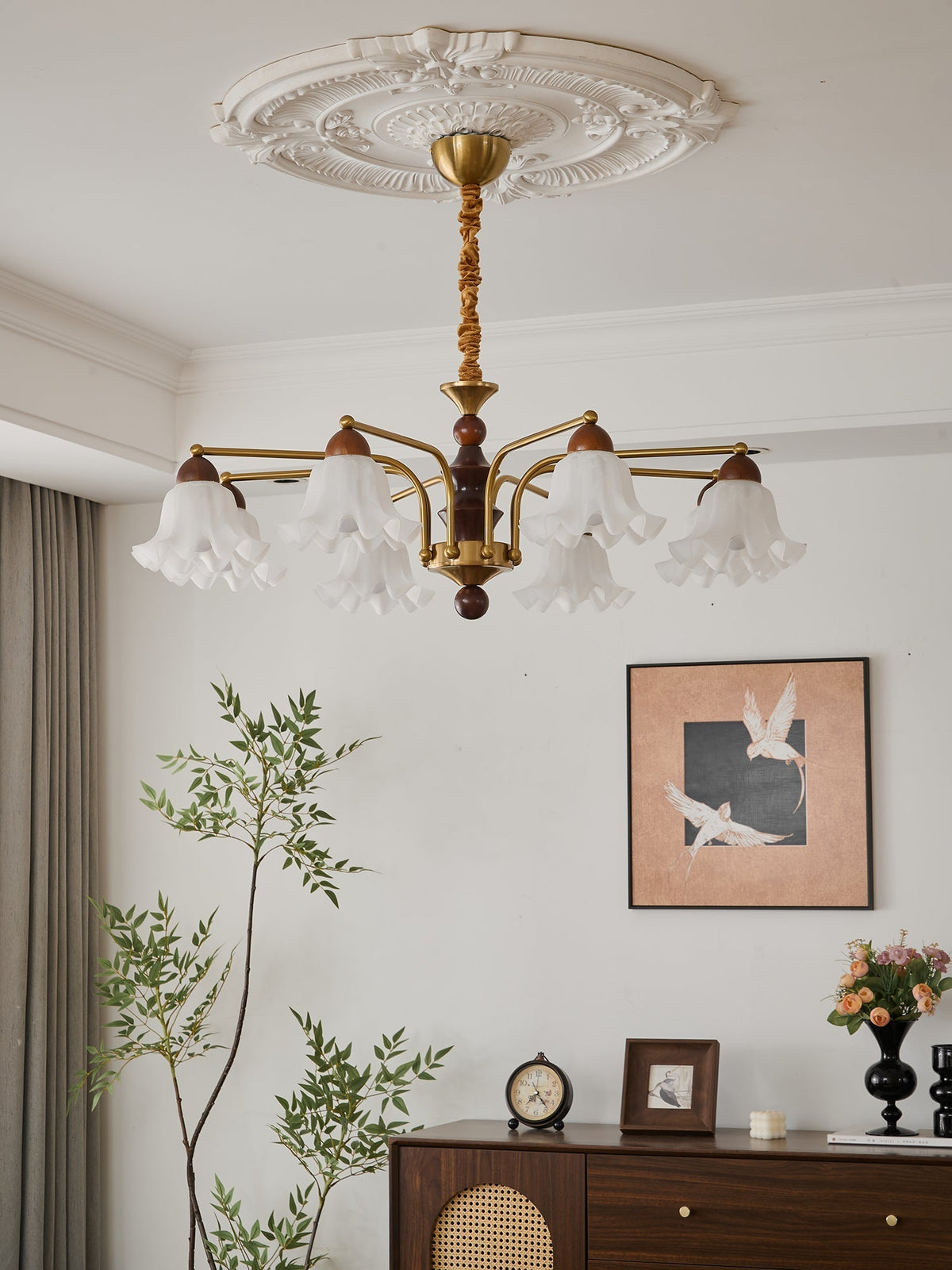 Lylaeen Kronleuchter Elegance Vintage aus Glas und Holz