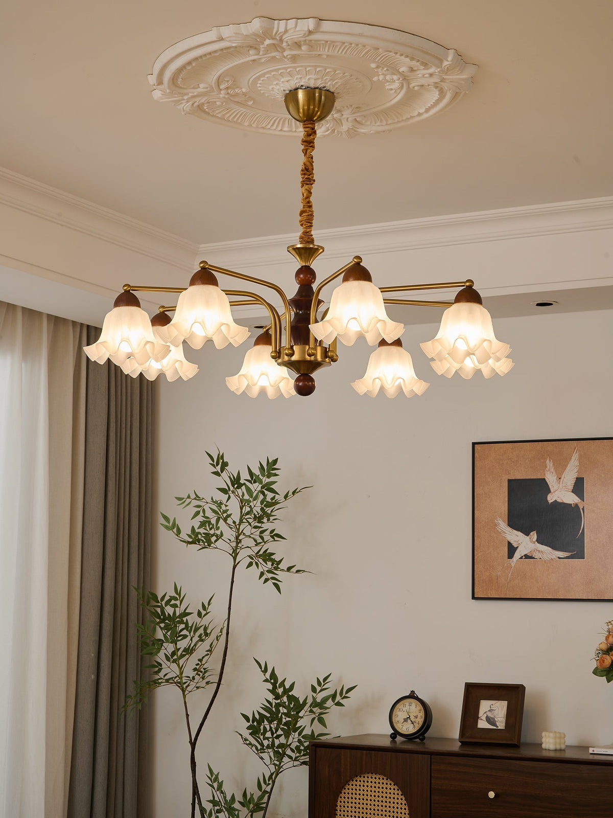 Lylaeen Kronleuchter Elegance Vintage aus Glas und Holz