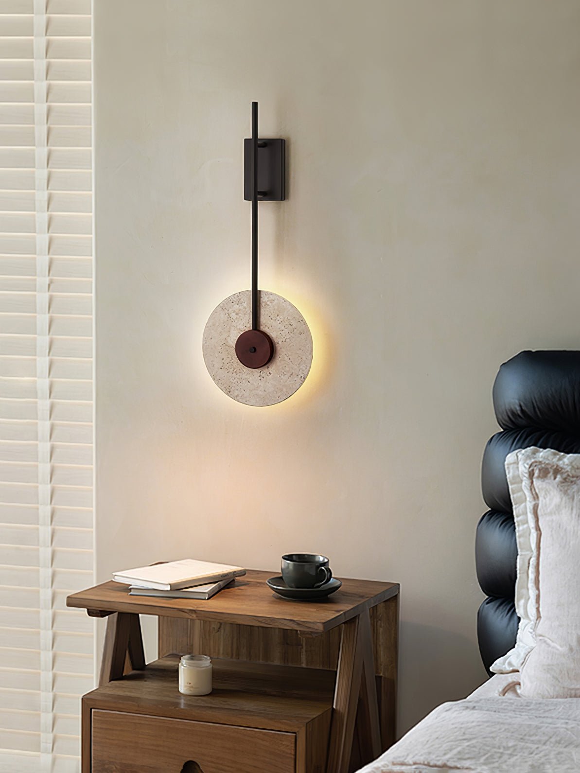 Elysia Travertine-Wandleuchte