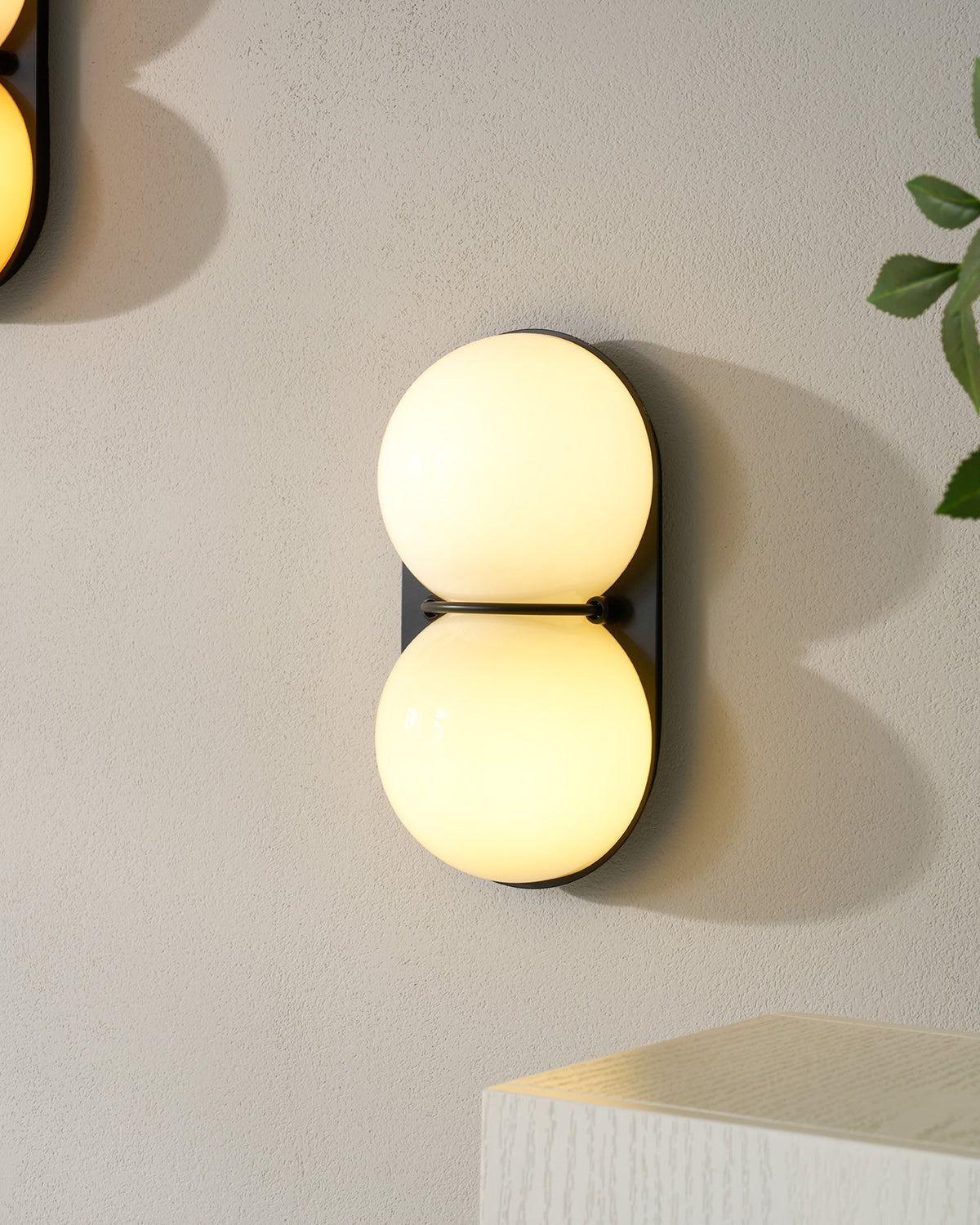 Two Kugeln aus Glas Wandleuchte