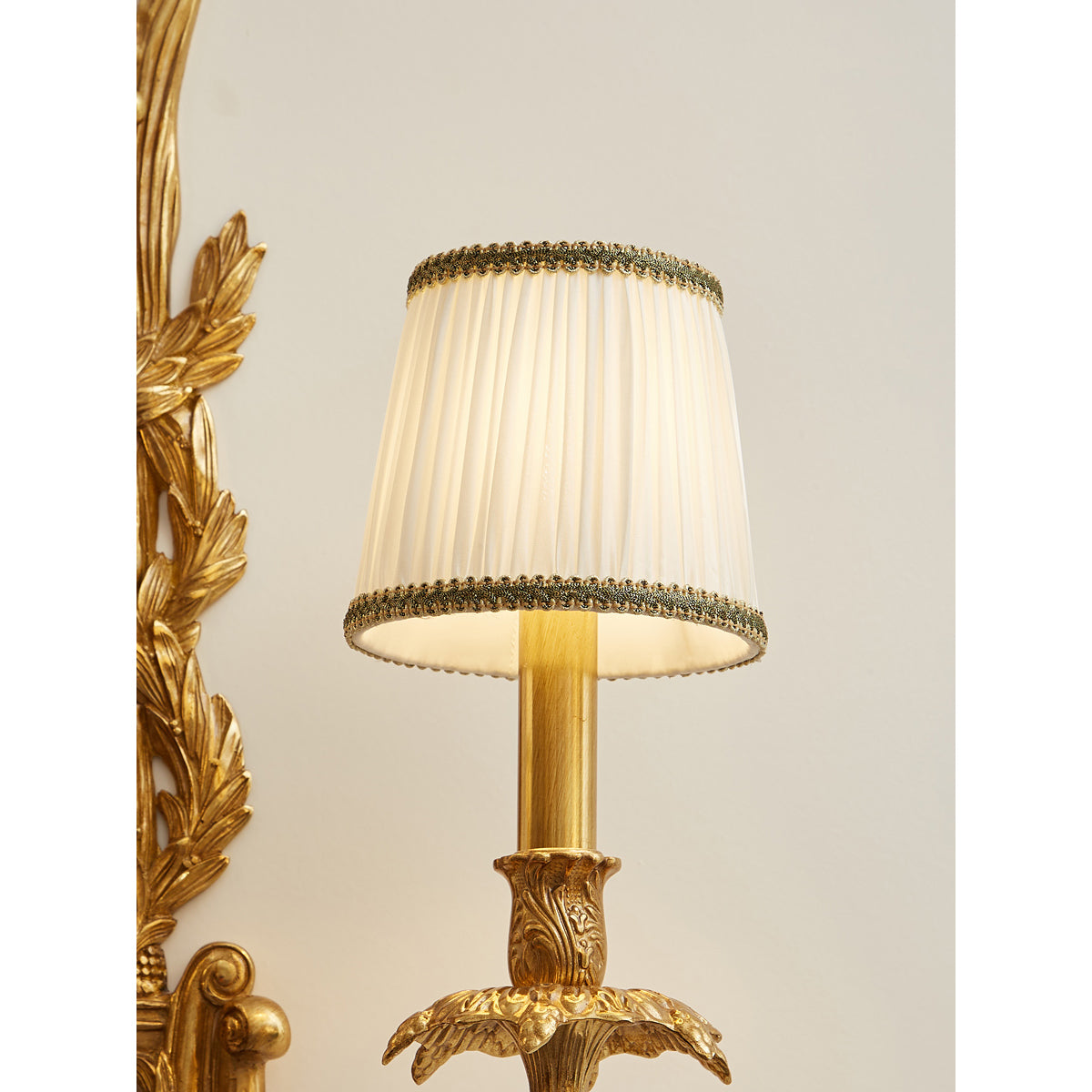 Oriinelle Messing-Wandleuchte