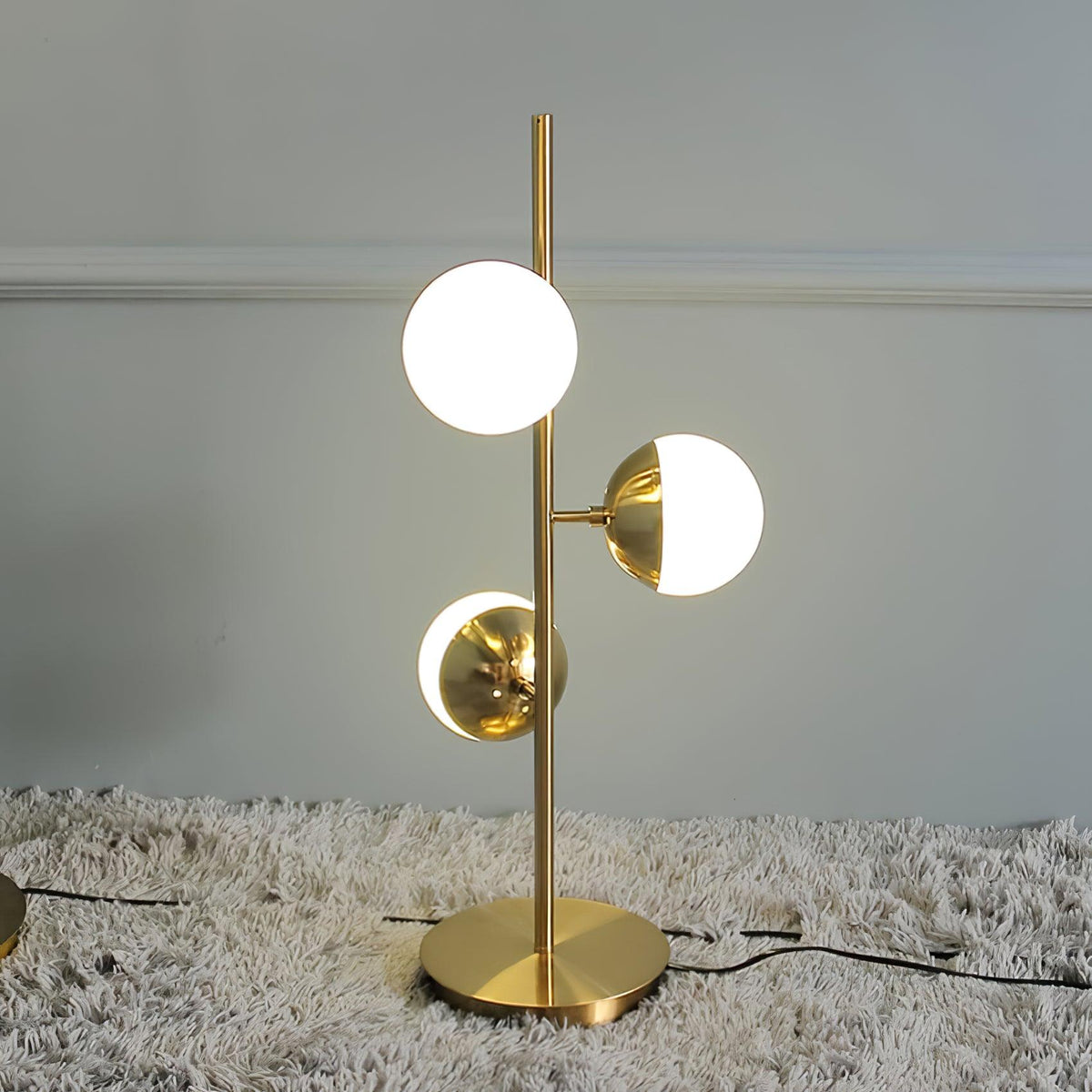 Myliryre Mid-Century-Stil Messing Stehleuchte