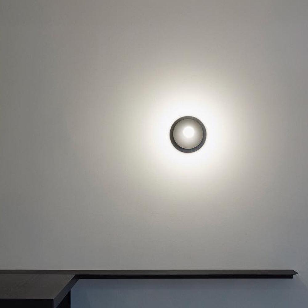 Soluise Wandleuchte Messingrahmen mit freiliegender Birne Geometrisch für Wohnzimmer | Cielum