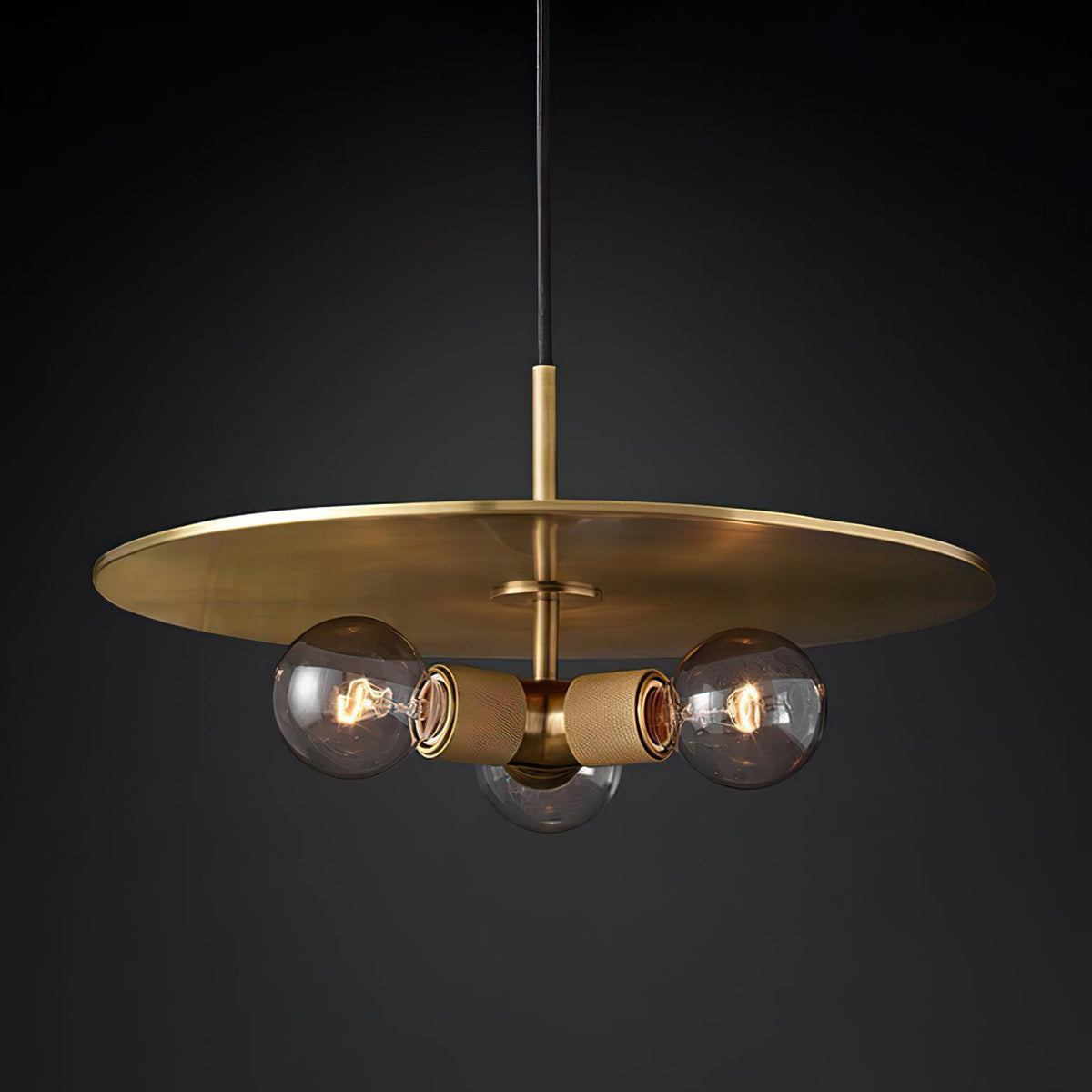 Pendelleuchte Messing minimalistisch Metallarmatur für Esszimmer oder Küche