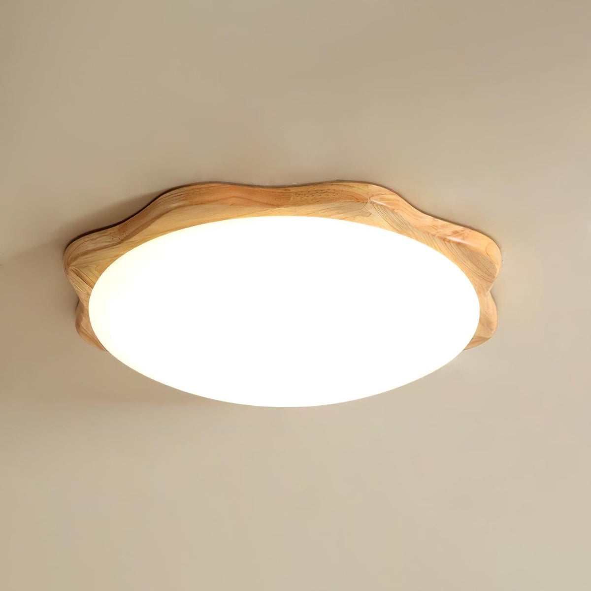 Myshae zeitgenössische minimalistische Deckenleuchte aus Holz
