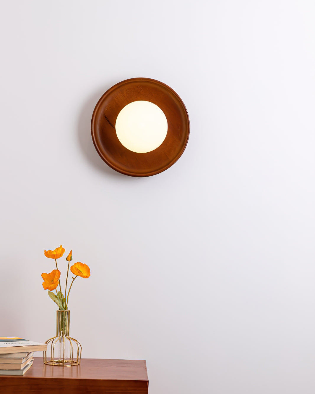 Runa Wandleuchte aus Holz