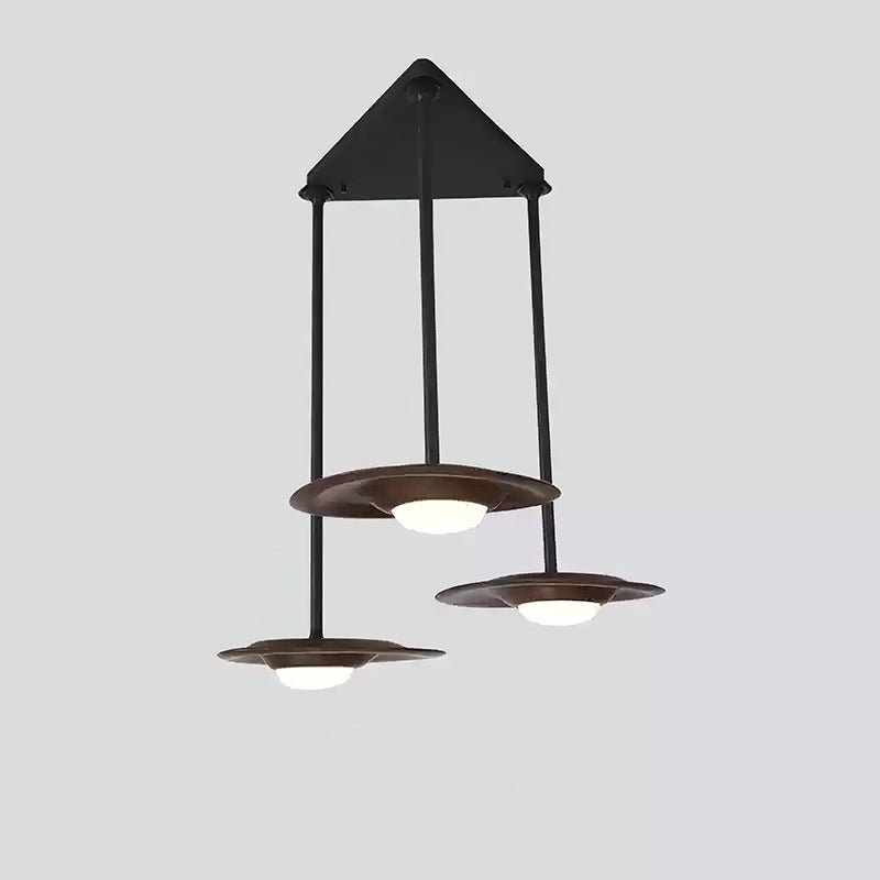 Cesilis Pendelleuchte aus Holz